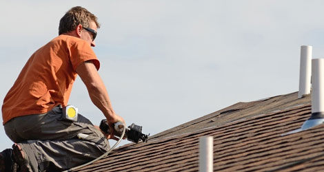 Signs That Your Commercial Building Needs Roofing